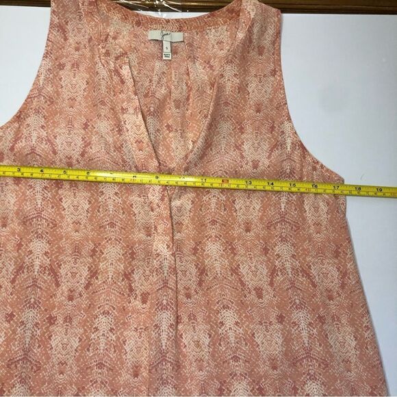 Joie 100% Silk Sleeveless Blouse Snakeskin Print Peach Size Small - Picture 8 of 9